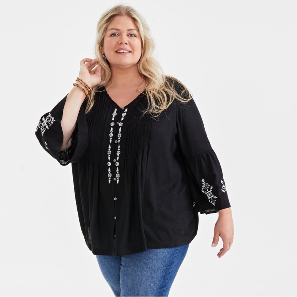 Style & Co V-Neck Embroidered Pintuck Black Blouse Bell Sleeves Size 2XL